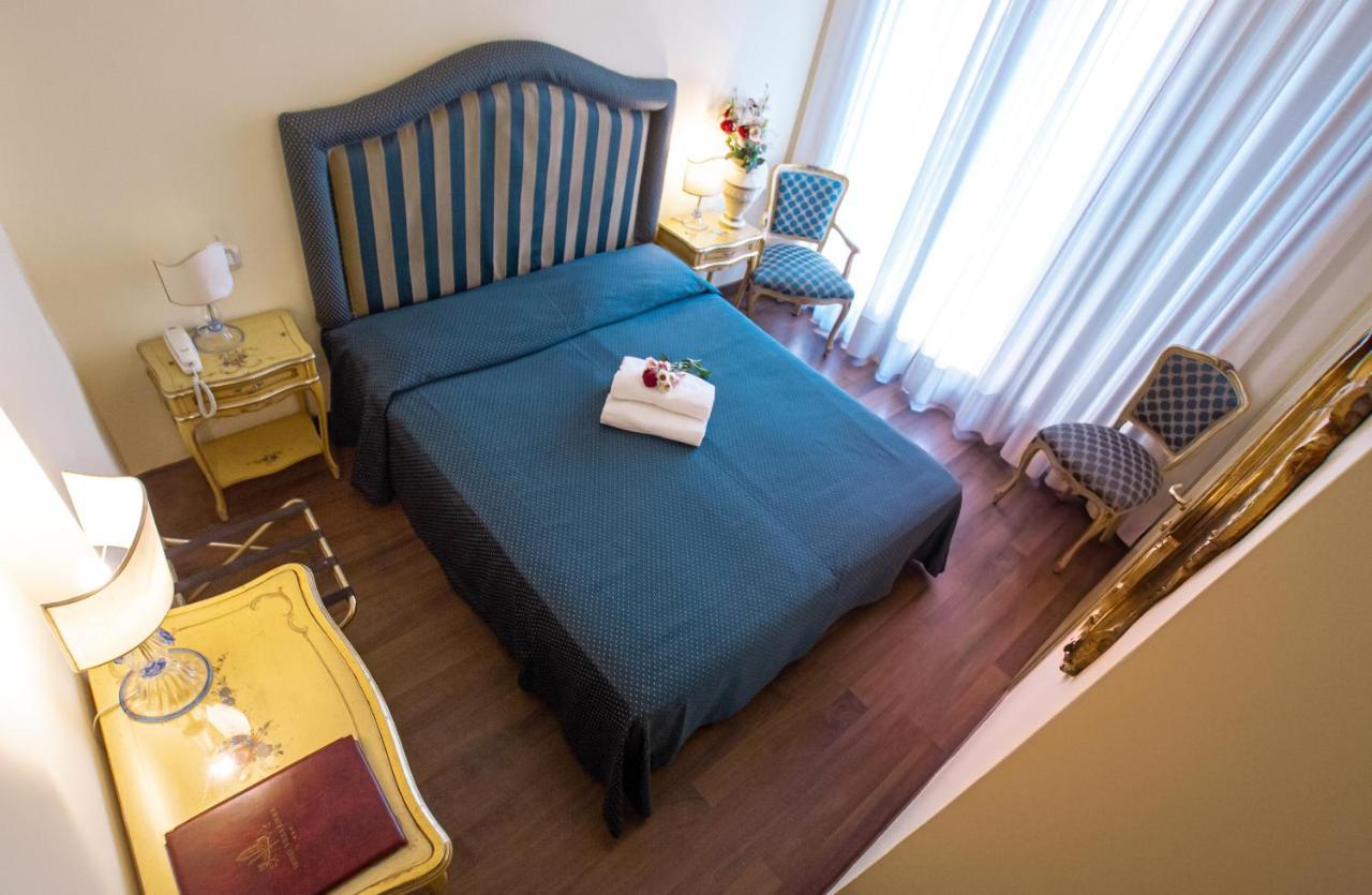 Hotel Villa Edera Lido di Venezia Szoba fotó