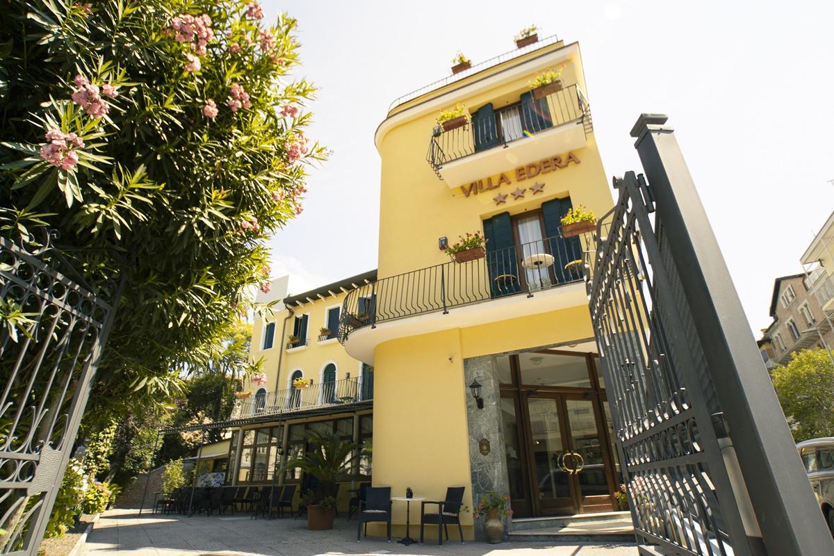 Hotel Villa Edera Lido di Venezia Kültér fotó