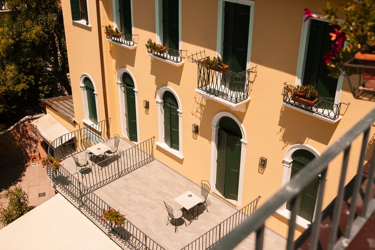 Hotel Villa Edera Lido di Venezia Kültér fotó