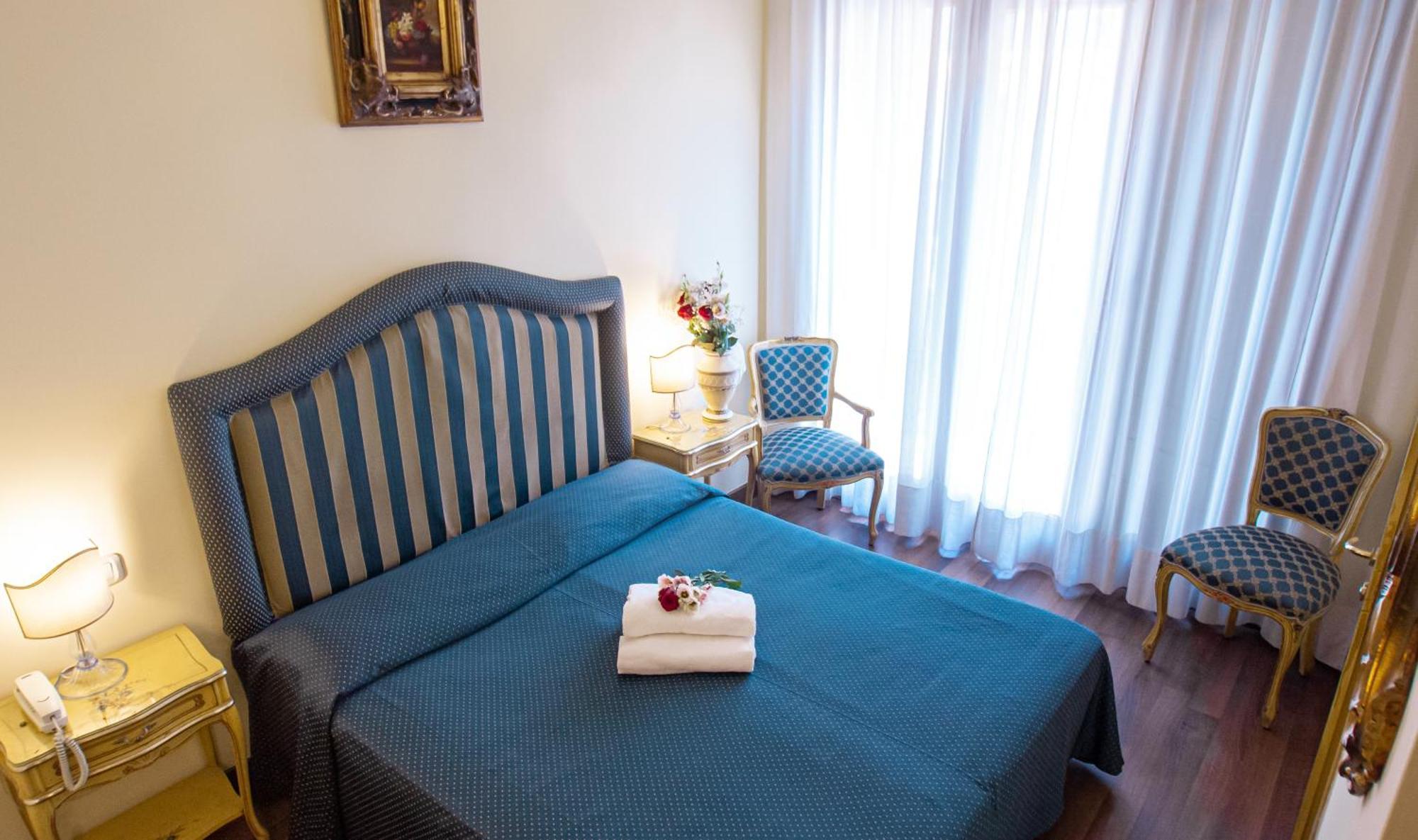 Hotel Villa Edera Lido di Venezia Szoba fotó