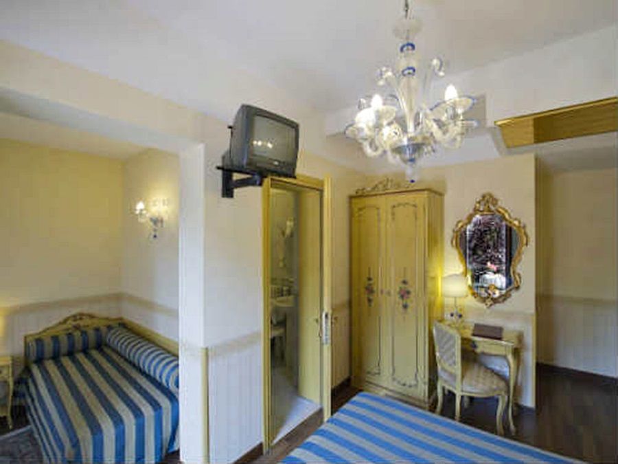 Hotel Villa Edera Lido di Venezia Kültér fotó